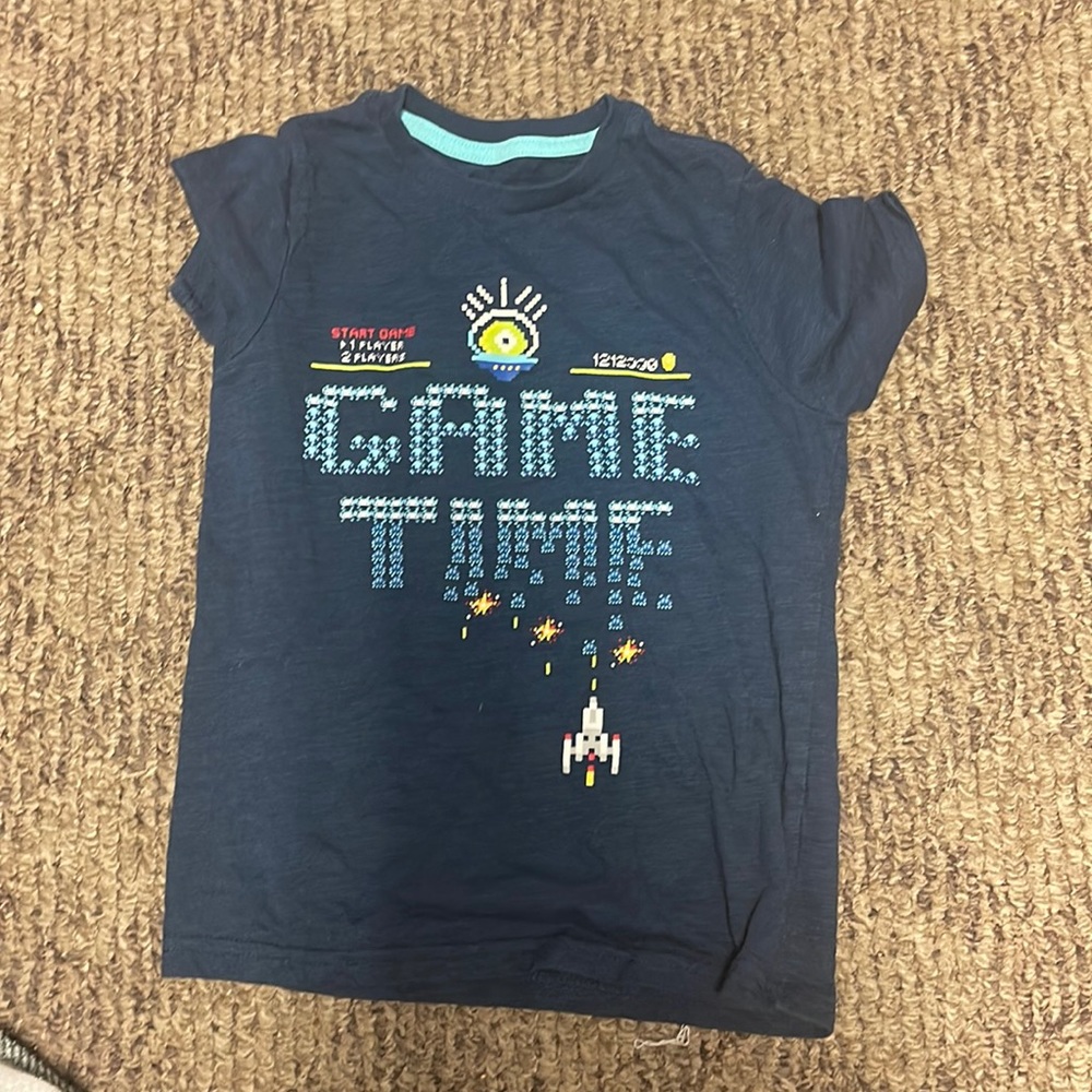 Short sleeve tee
